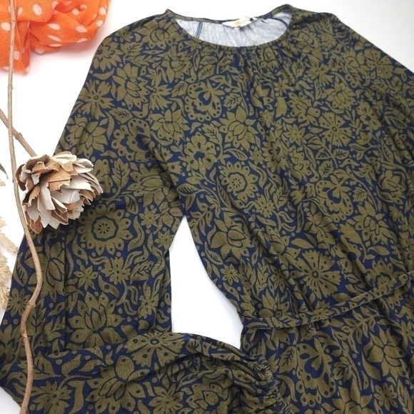 Boden Anthropologie Green Navy Floral Dress Viscose Sz 6L - Picture 2 of 11
